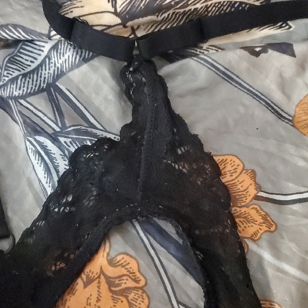 Xhilaration Black Lace Bralette - Picture 5 of 6